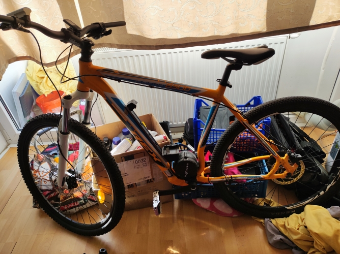 Kerékpárok gazdáit keresi a rendőrség - egy tolvajnál találták a bicikliket